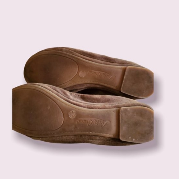 Lucky Brand leather flats. - Picture 3 of 3
